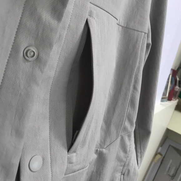 Lululemon Moon Drift Long Sleeve Shirt Stretch Shacket Minimalist Pockets Zipper - Picture 5 of 15